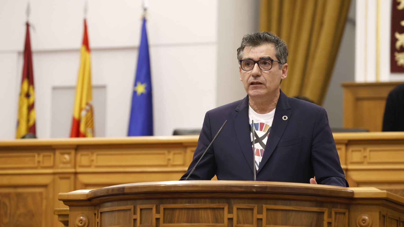 El diputado de Vox Francisco José Cobo durante su intervención.