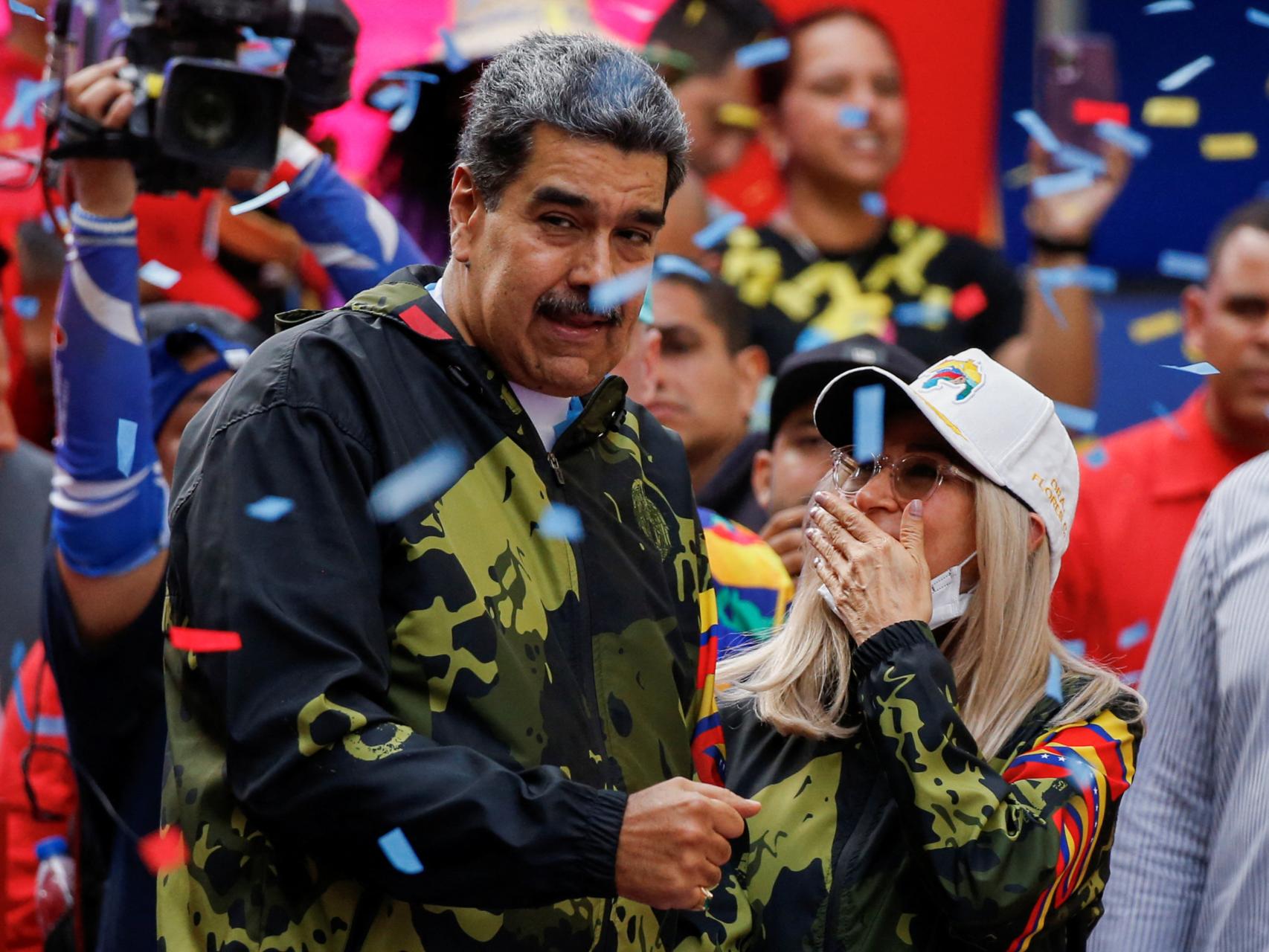 Nicolás Maduro y su esposa Cilia Flores, en un evento partidista en Caracas.