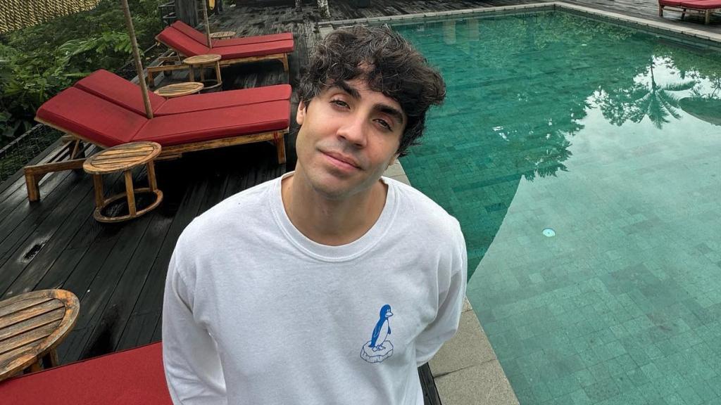 Javier Ambrossi, en una imagen de sus redes sociales.