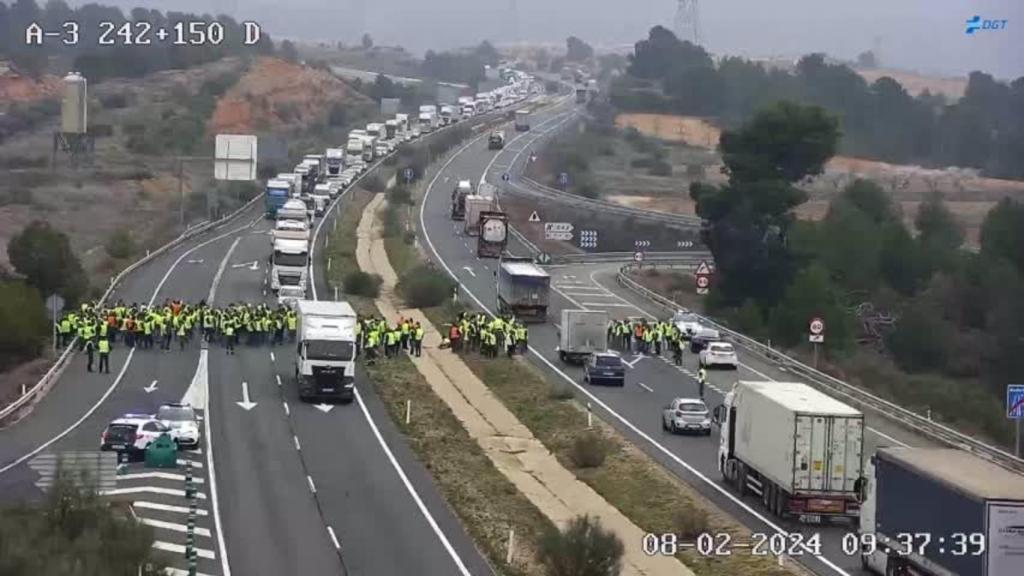 Corte de carretera en la A-3 en la provincia de Cuenca. Foto: Dirección General de Tráfico
