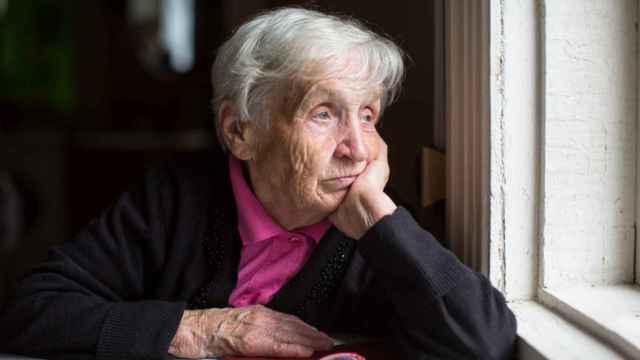 La lucha contra la soledad, clave para vivir más de 100 años