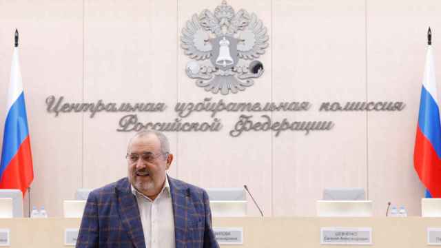 El opositor Boris Nadezhdin este jueves en la Comisión electoral rusa. Moscú, 8 de febrero de 2024.