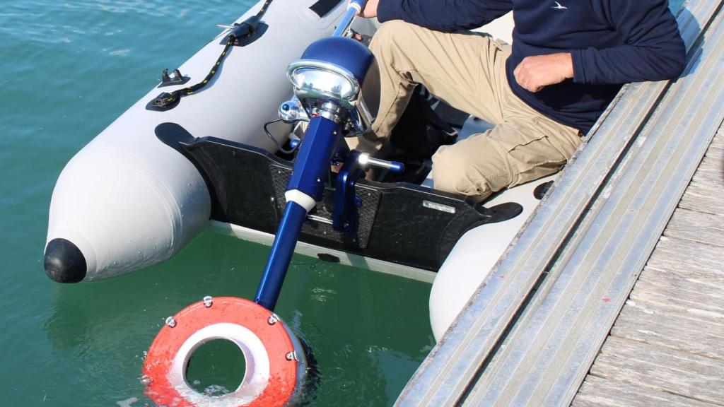 El motor eléctrico para barcos FinS