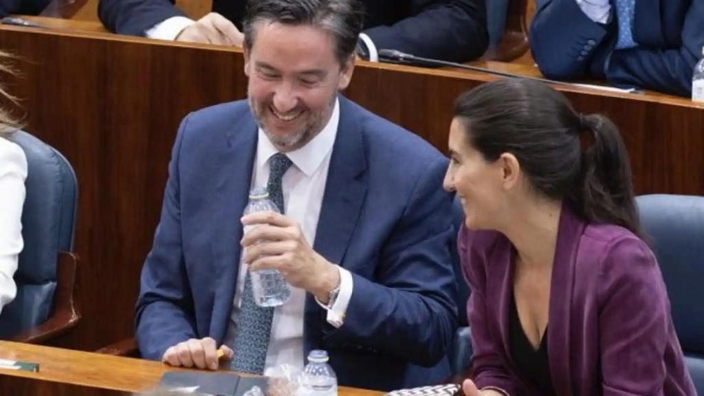 José Luis Bartolomé y Rocío Monasterio, en la Asamblea de Madrid.