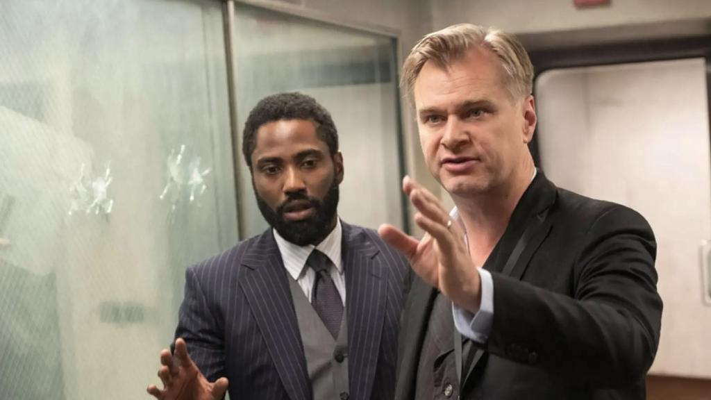 Christopher Nolan y John David Washington en el rodaje de 'Tenet'