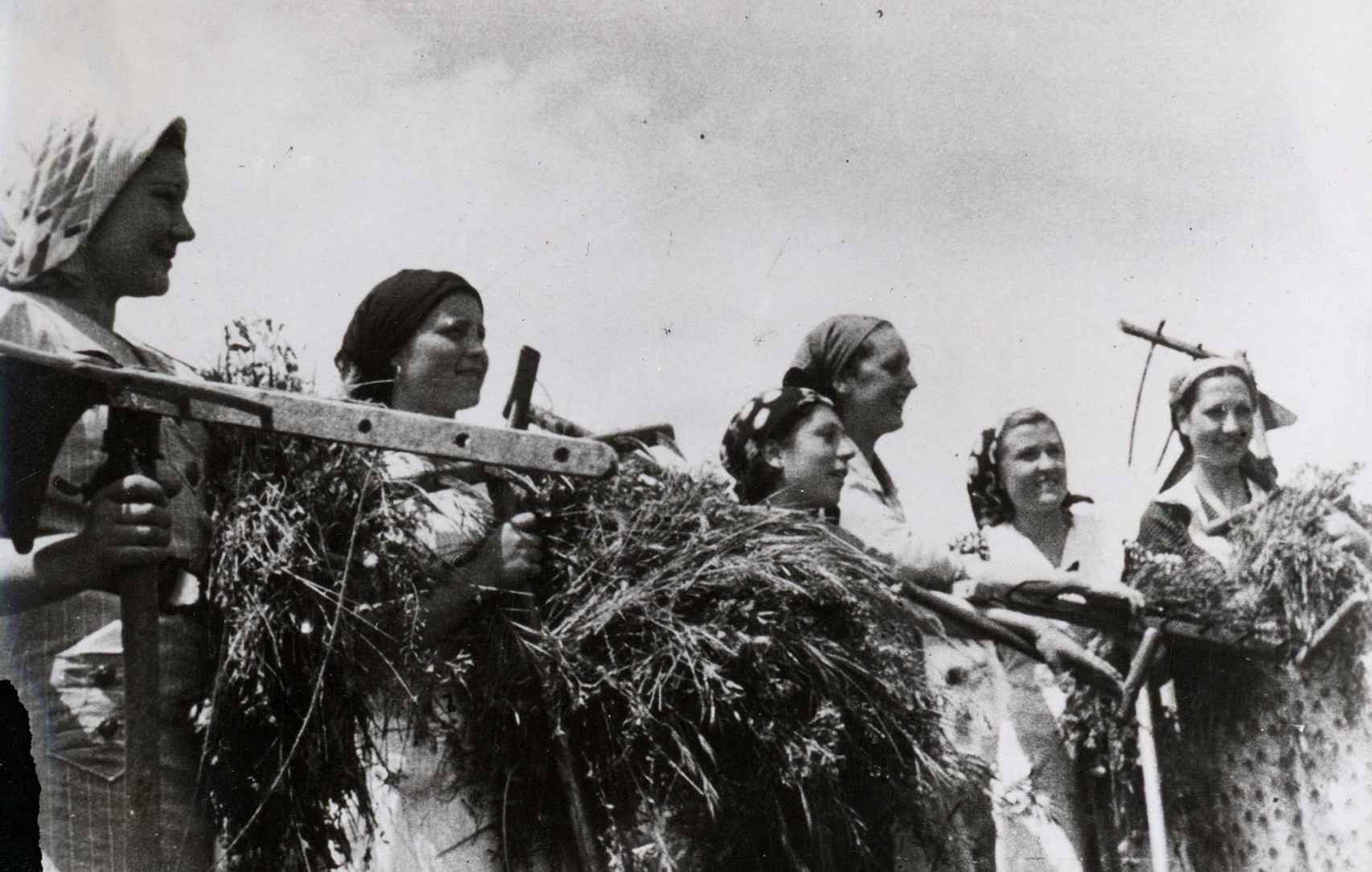 Mujeres campesinas en los años de guerra.