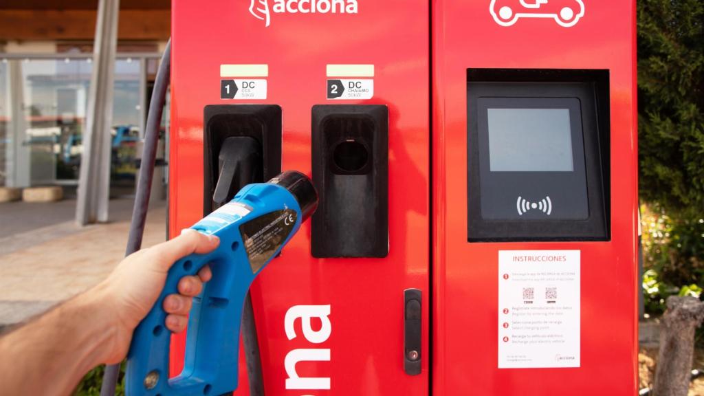 Punto de carga de acciona.