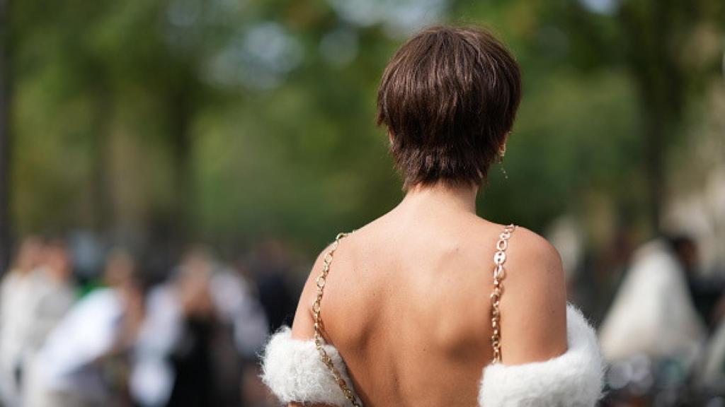 Una modelo, posando.