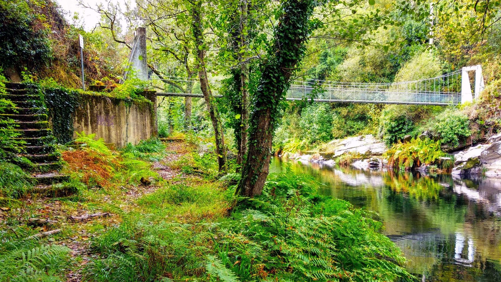 Río Eo, entre Asturias y Galicia, cerca de San Tirso de Abres.