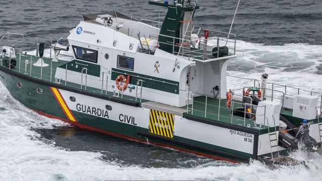 La patrullera 'Río Águeda' de la Guardia Civil, con base en Cádiz, permanece averiada desde el 31 de enero, cuando chocó con otra narcolancha en Sanlúcar.