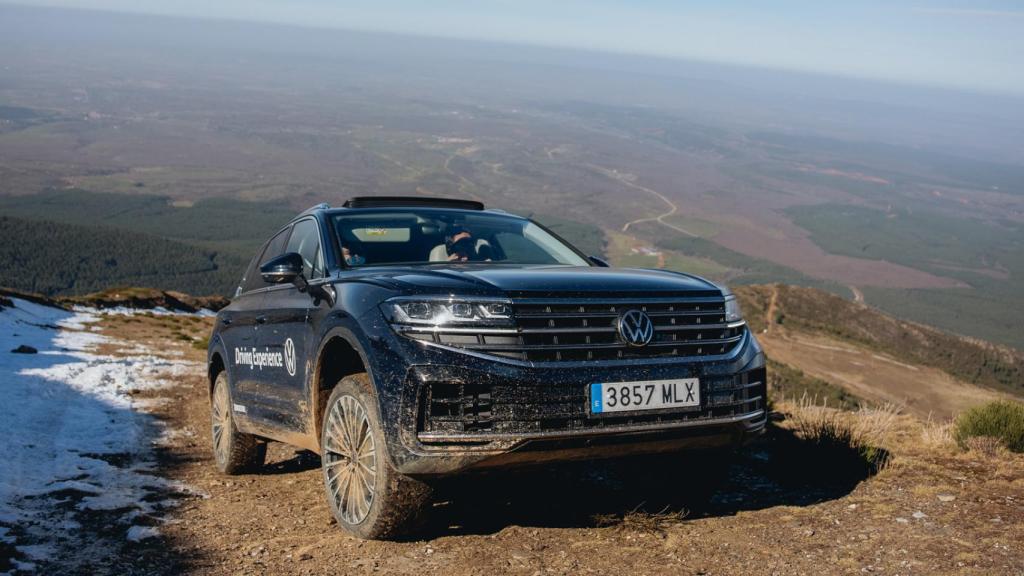 La ausencia de nieve permitió coronar la montaña.