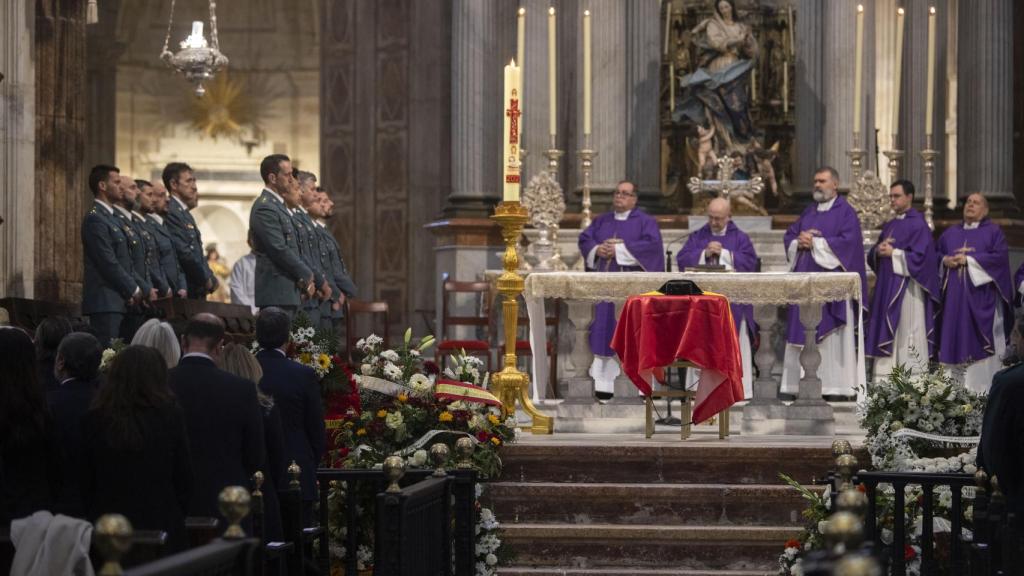 Funeral en la Catedral de Cádiz.