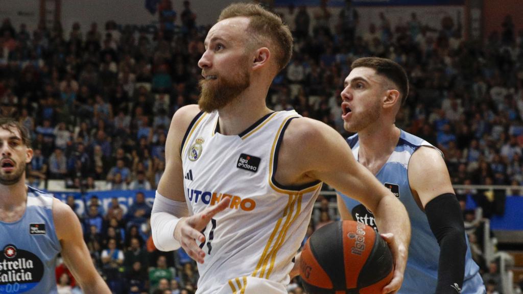 Dzanan Musa, en una acción frente a Breogán