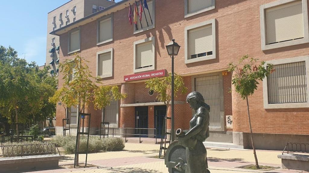 Fachada de la Asociación de Vecinos de Orcasitas, la entidad que demanda este proyecto.