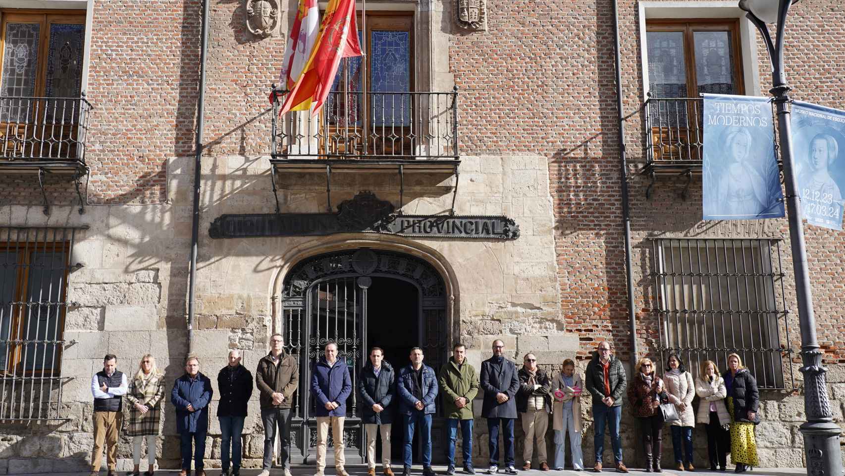 Minuto de silencio en la Diputación de Valladolid