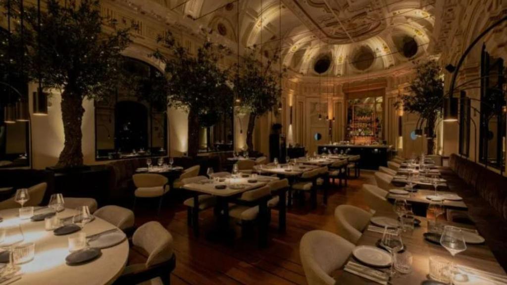 Salón principal de Caluna.