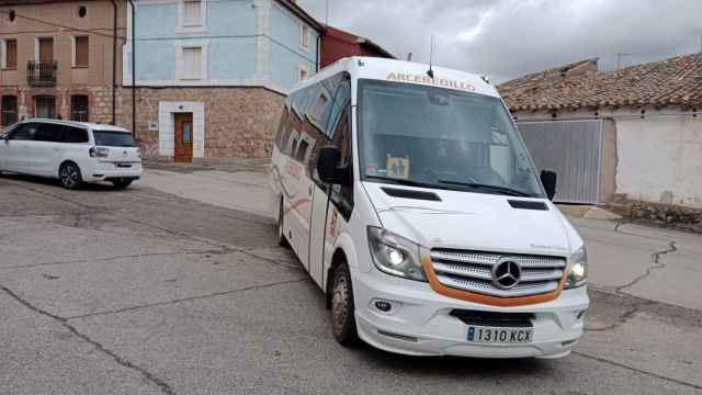 Autobús escolar que hace el trayecto en la provincia de Burgos