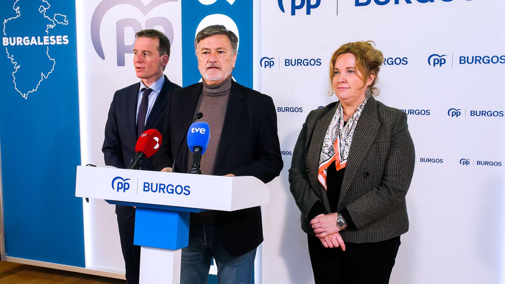 El secretario autonómico del PPCyL, Francisco Vázquez, durante su rueda de prensa de este lunes.