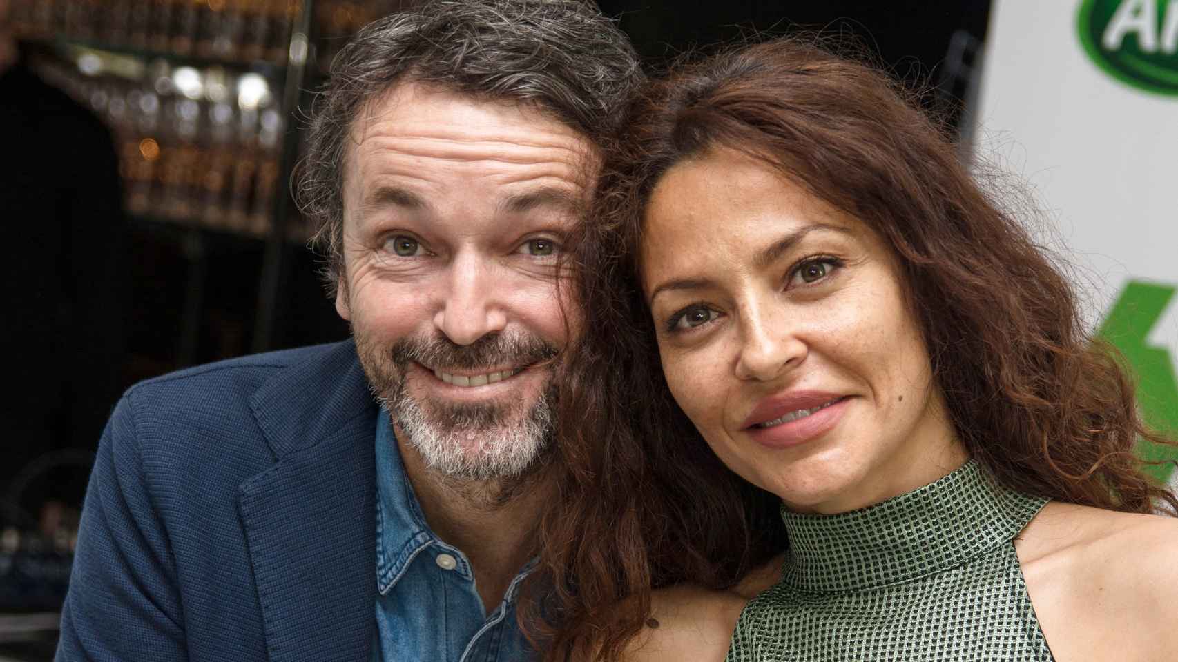 Luis Canut y su pareja sentimental, Patricia Pérez, en un acto público en abril de 2018.