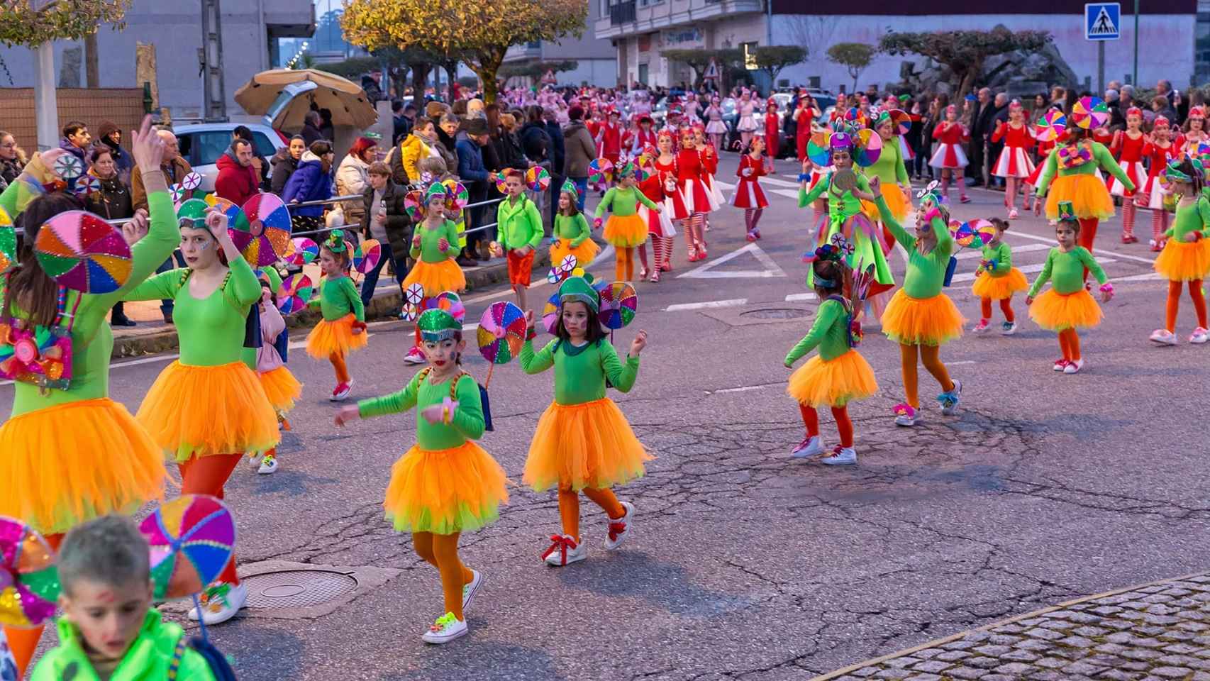 Desfile del entierrro de la lamprea 2023.