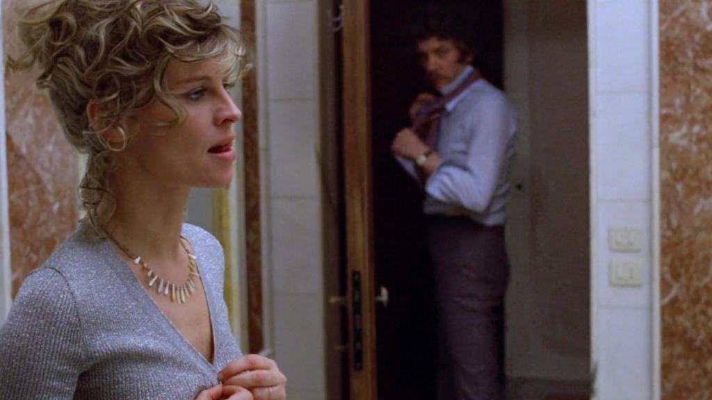 Julie Christie y Donald Sutherland en 'Amenaza en la sombra'