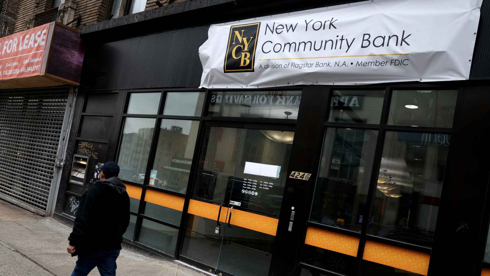 Sucursal de New York Community Bancorp.