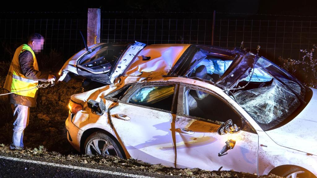 Estado en el que quedó el coche del accidente entre Ciudad Rodrigo y Tenebrón