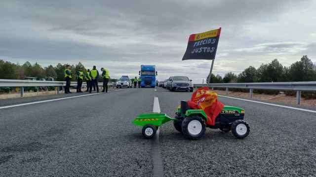 Cortes en la A-3 en Cuenca por las protestas de los agricultores este martes