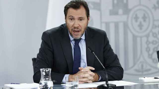 El ministro de Transportes, Óscar Puente durante la rueda de prensa tras el Consejo de Ministros