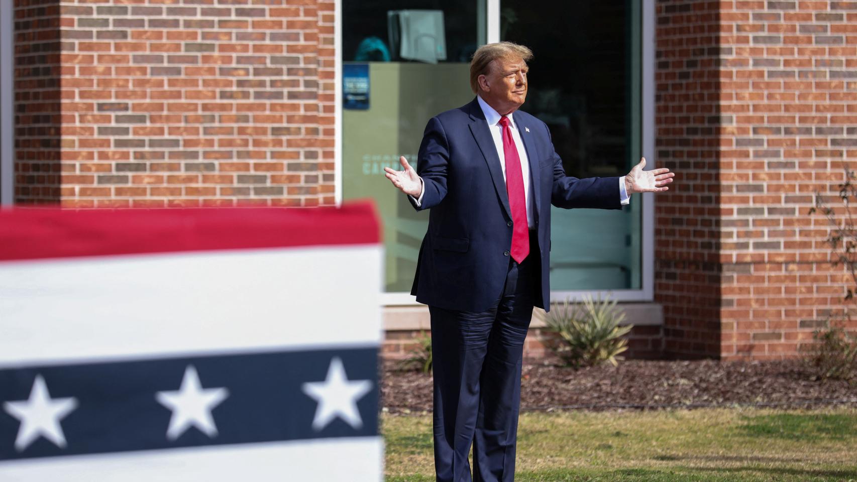 Donald Trump en un acto de campaña el pasado 10 de febrero en Conway (Carolina del Sur).