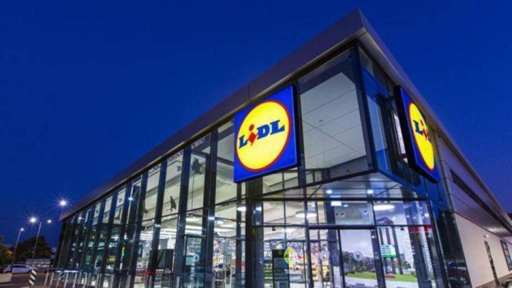 Fachada Lidl.
