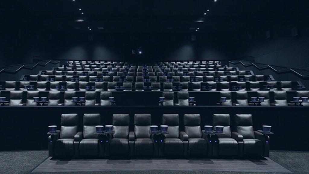 El cine de Valencia que celebrará una sesión especial por San Valentín: 'Priscilla', 'Argylle' o 'Pobres Criaturas'. Cinesa