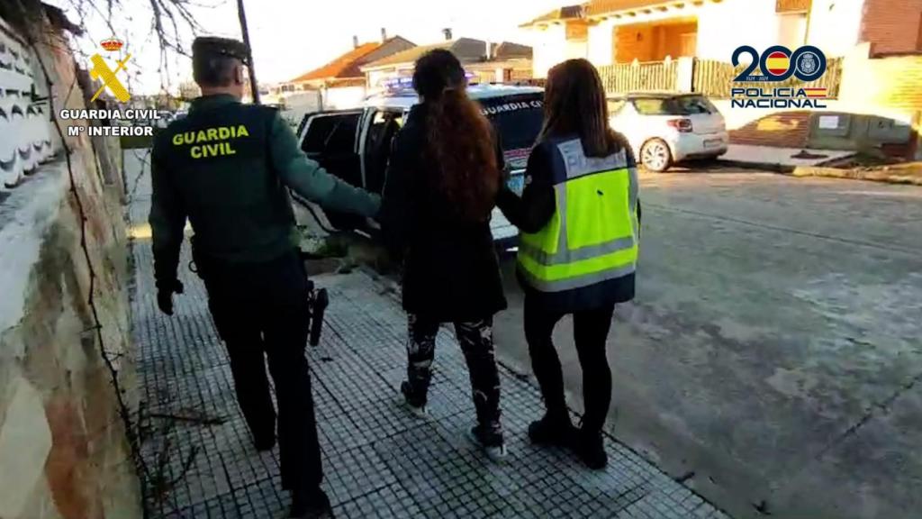 Una de las personas detenidas en la operación
