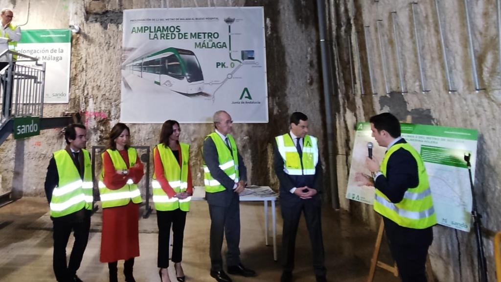 Acto de primera piedra de la obra del Metro al Civil.