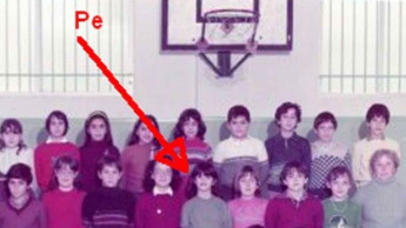 Penélope Cruz en el colegio durante su niñez.