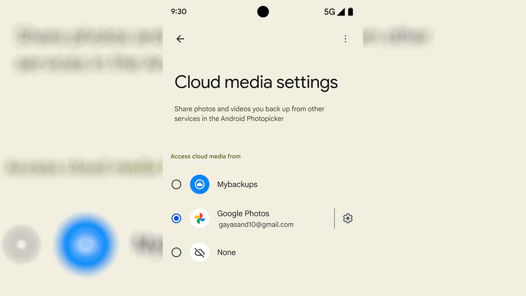 Imagen de la pantalla de ajustes mostrando los servicios disponibles para el selector de fotos de Android