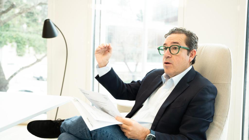 Santiago Rodríguez explica el panorama de las renovables.