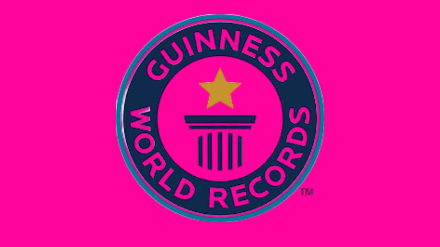 Montaje MAGAS símbolo récord Guinness.