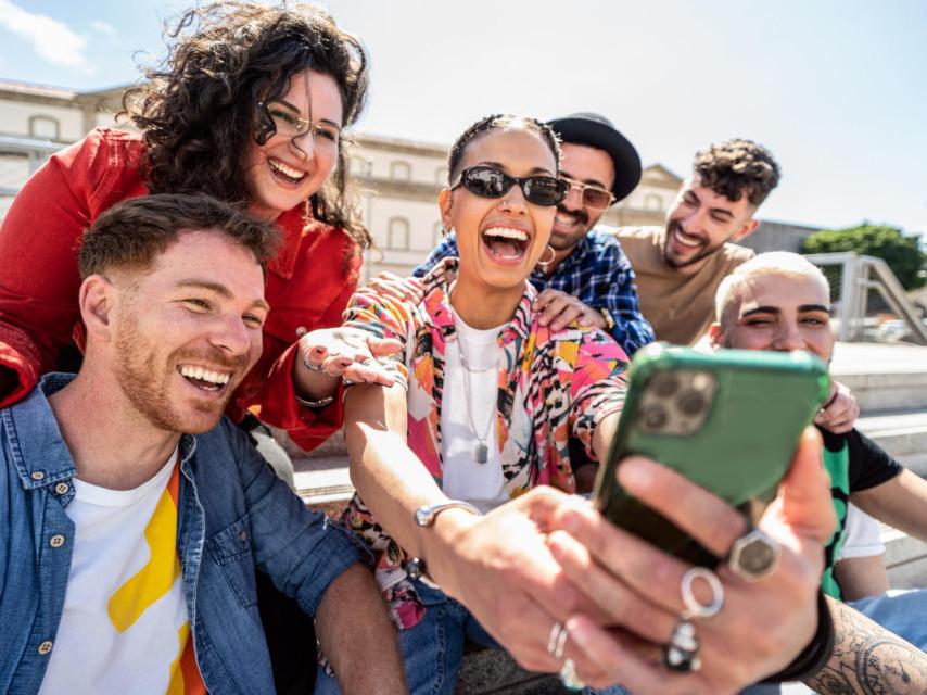 Jóvenes de la generación Z.