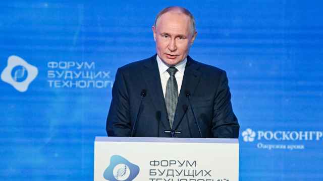 Vladímir Putin en el Foro de Tecnologías del Futuro en Moscú este miércoles.