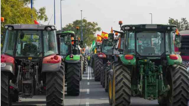 Tractores en una de las protestas en Sevilla.