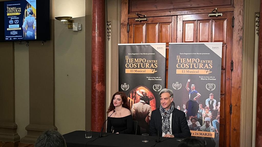 El Teatro Olympia de Valencia acoge el musical de 'El tiempo entre costuras'. Raquel Granell