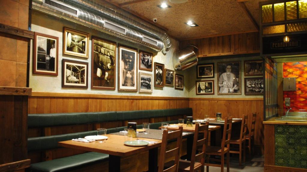 Comedor de El Ferroviario chigre-espicheru.