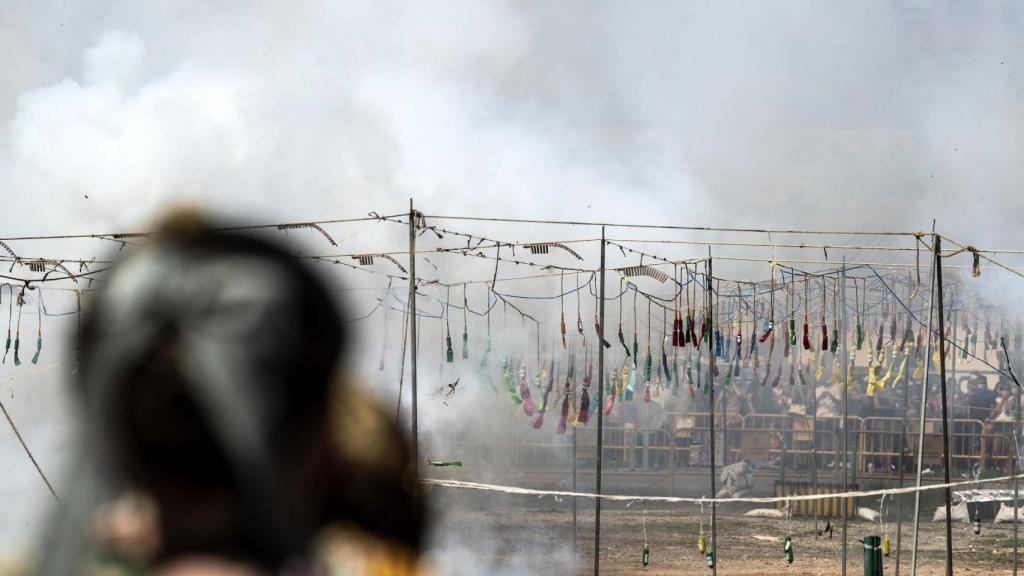 Imagen de archivo de una mascletà en Valencia. EE