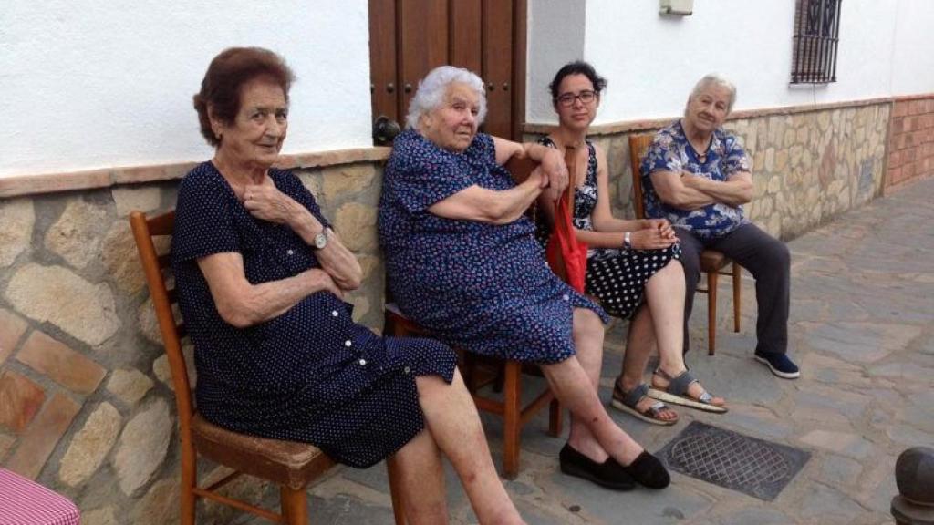 Los apellidos menos comunes se relacionan con más esperanza de vida.