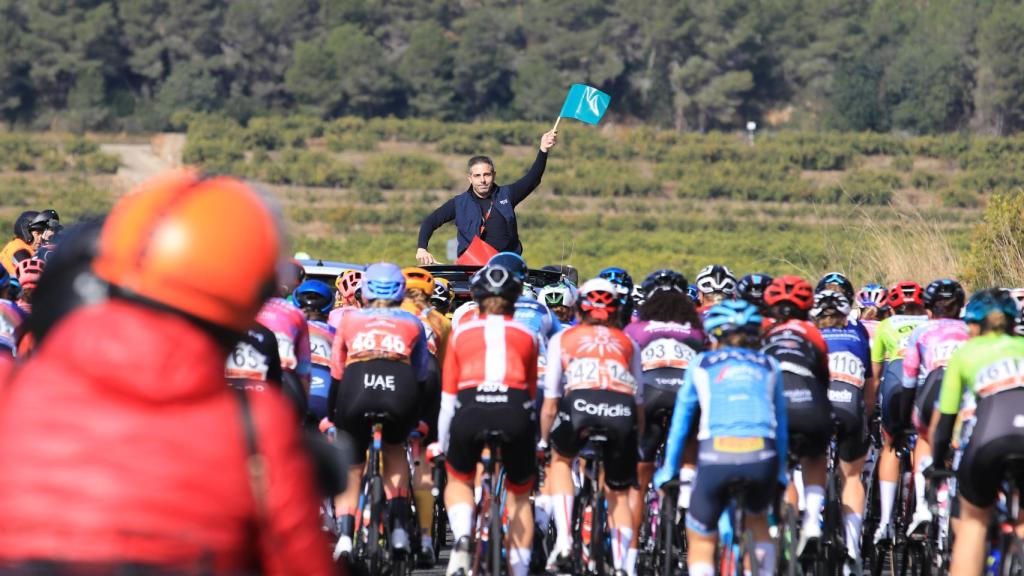 La carrera ciclista sale de Alicante este sábado, en la imagen una etapa anterior.