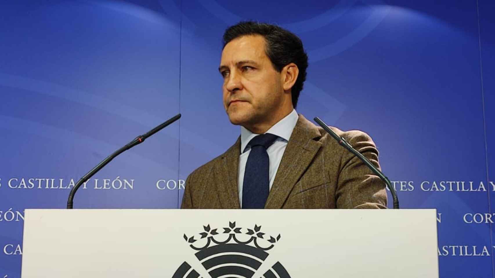 El portavoz del PP, Raúl de la Hoz, durante su intervención posterior a la Junta de Portavoces de este jueves.