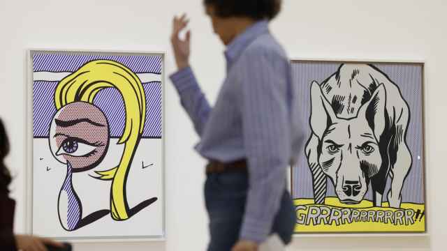 Dos obras de Roy Lichtenstein en la exposición 'Signos y objetos. Arte Pop de la Colección Guggenheim', que puede verse en el Museo Guggenheim de Bilbao. Foto: EFE/Miguel Toña