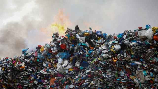 Vertedero de reciclaje de plásticos en Valle de Chalco.