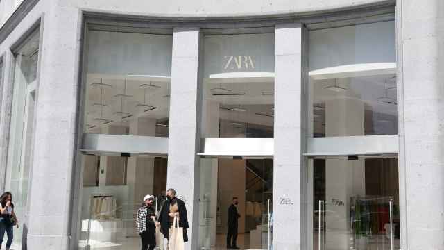 Fachada de la tienda de Zara en Plaza de España (Madrid).
